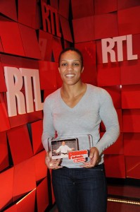 Lucie "femme de l'année 2011 RTL-Marie Claire" !